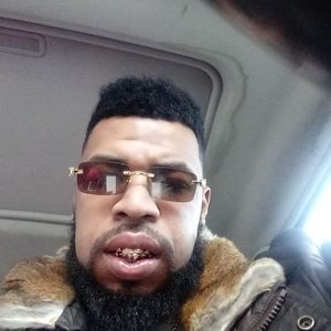 Meet your Posher, Thomas